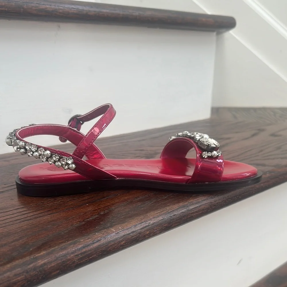 Elegant Pink Sandals with Rhinestone Accents